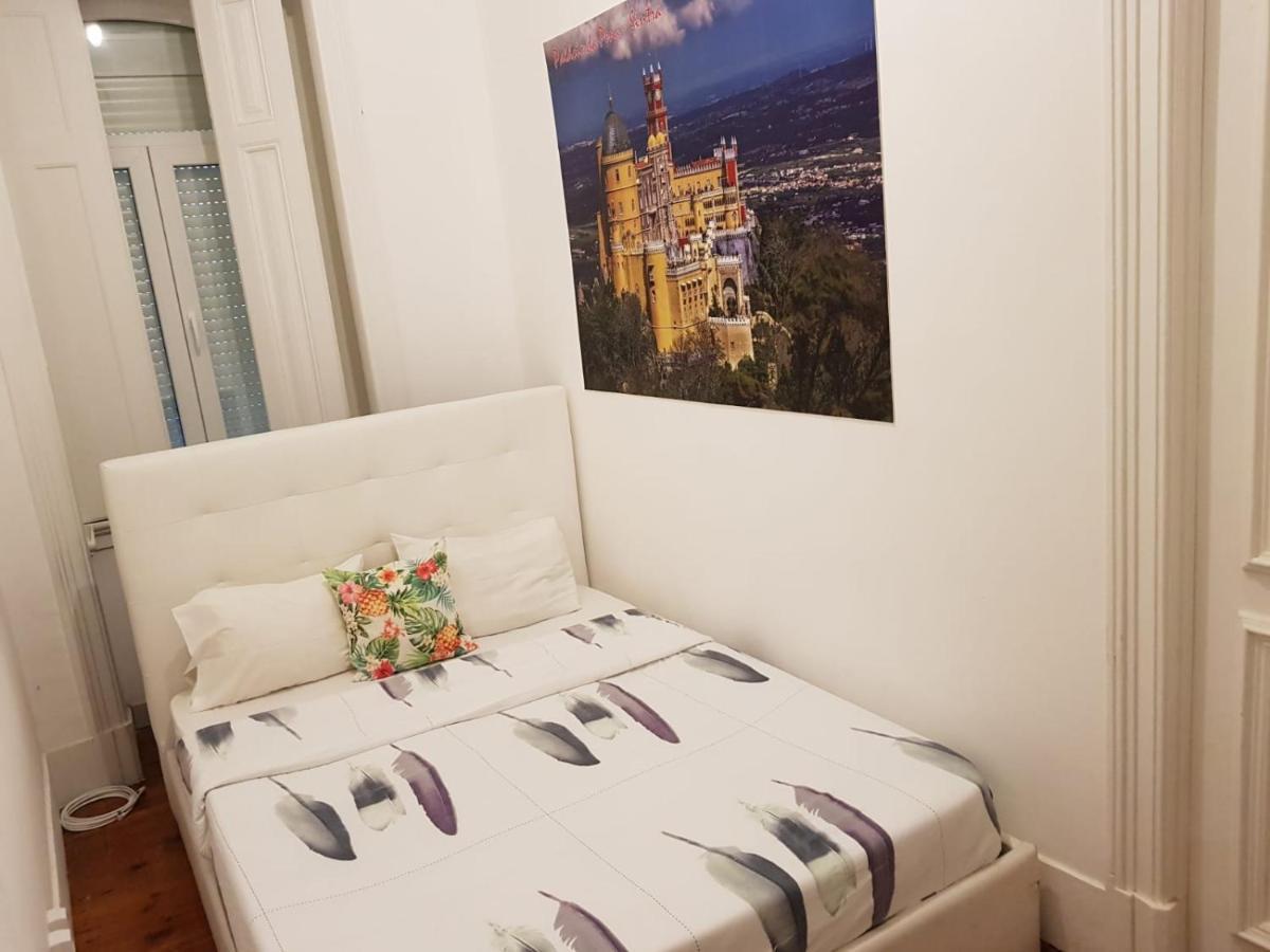 Hostal 7 Luz Lisboa