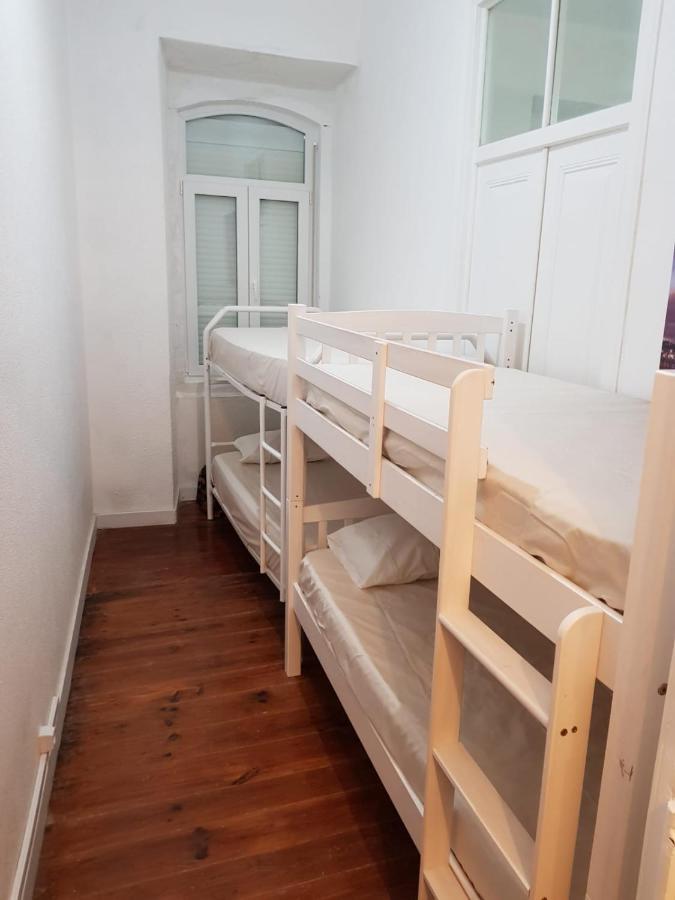 Hostal 7 Luz Lisboa